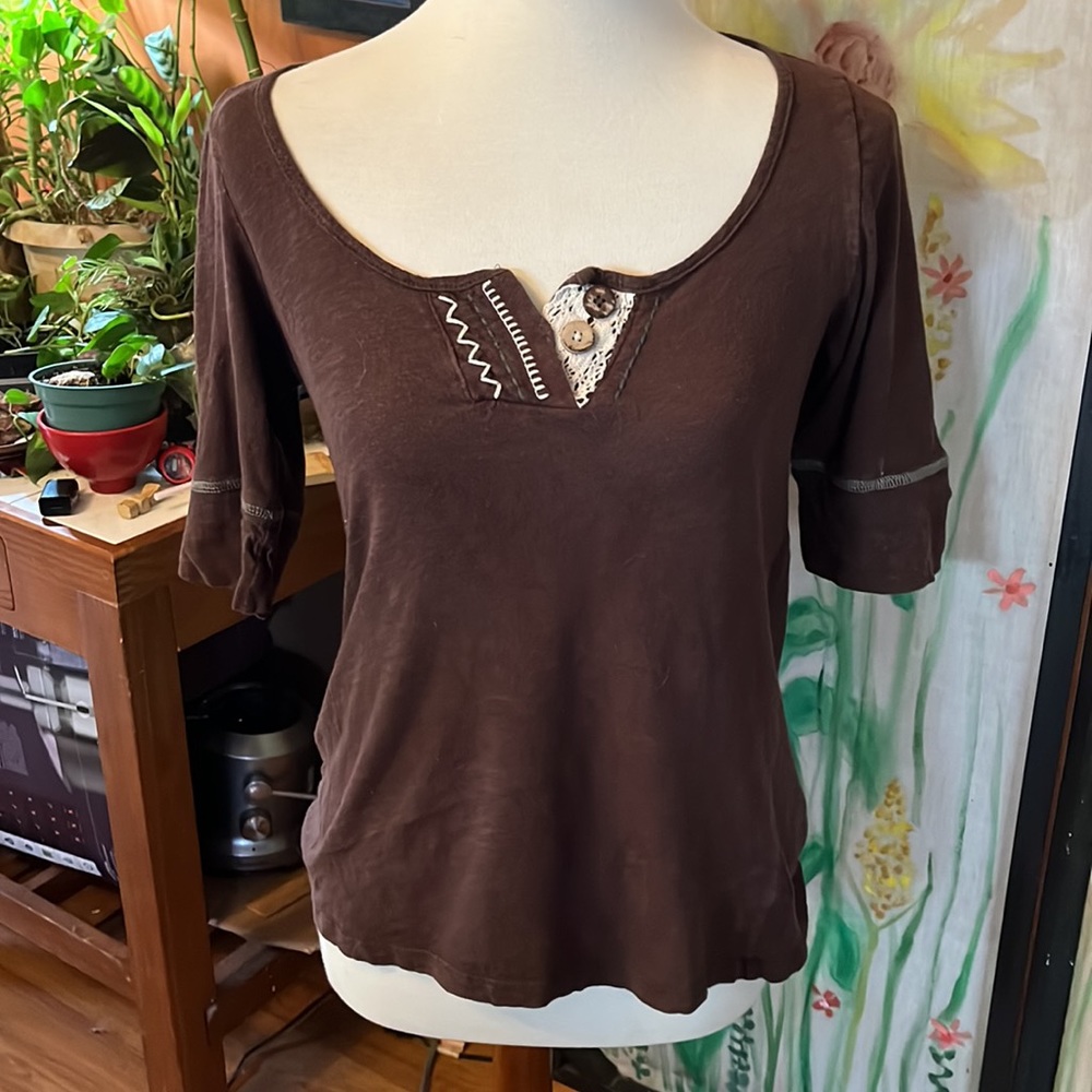 Botton cotton shirts sleeve with boho detailing